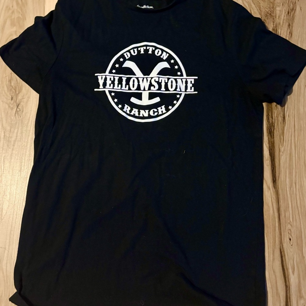 Yellowstone Black and White Short Sleeve Tee
